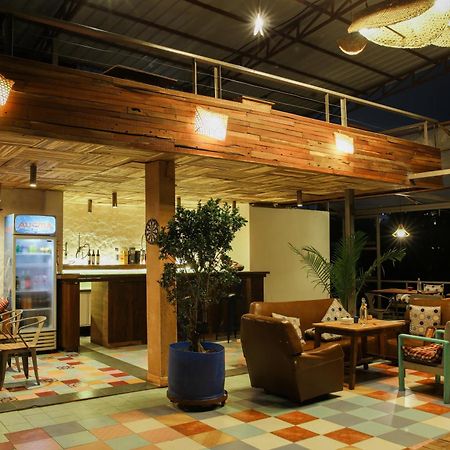 Hostel Nepal Pvt Ltd Pokhara Zewnętrze zdjęcie