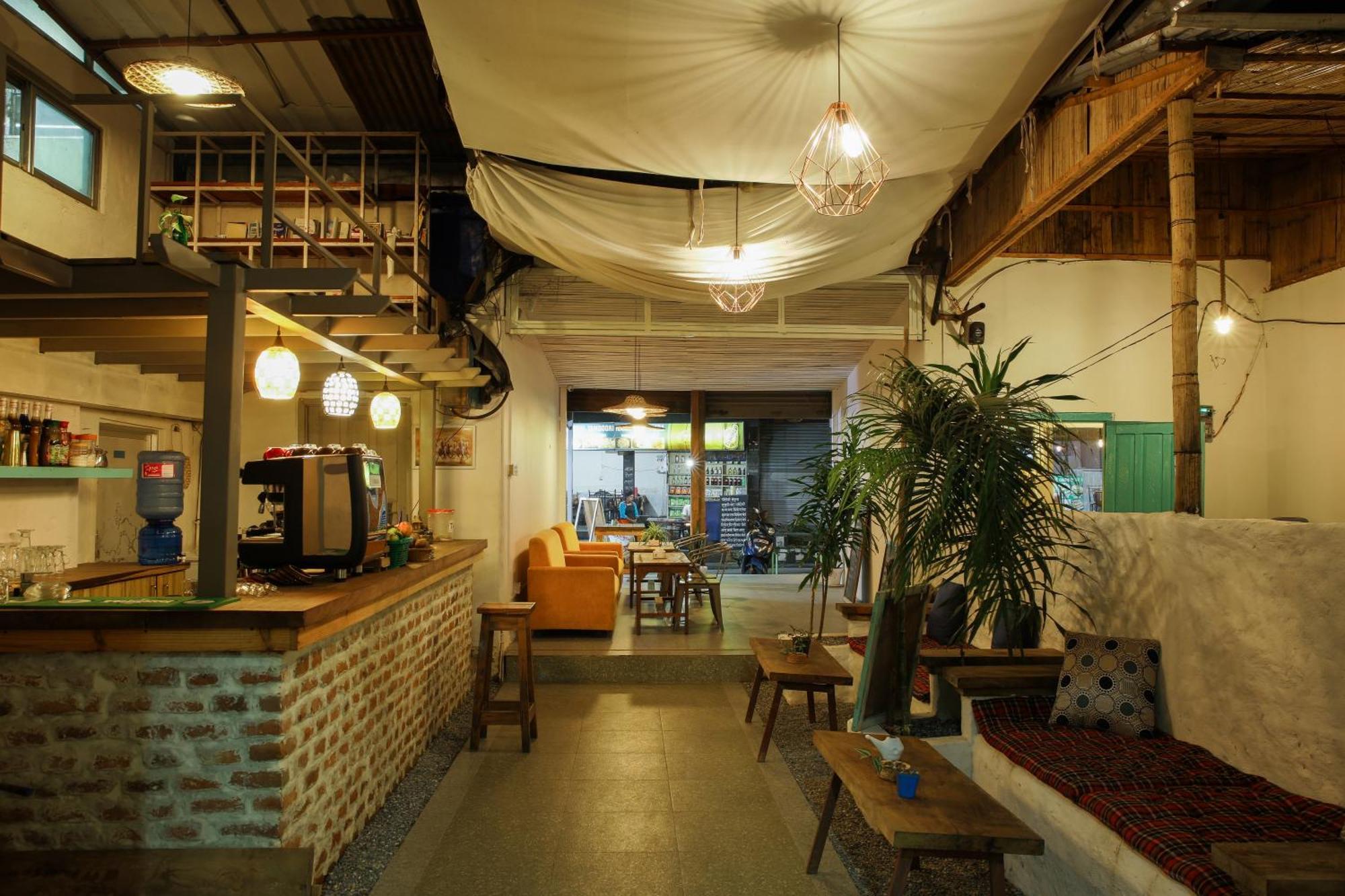 Hostel Nepal Pvt Ltd Pokhara Zewnętrze zdjęcie