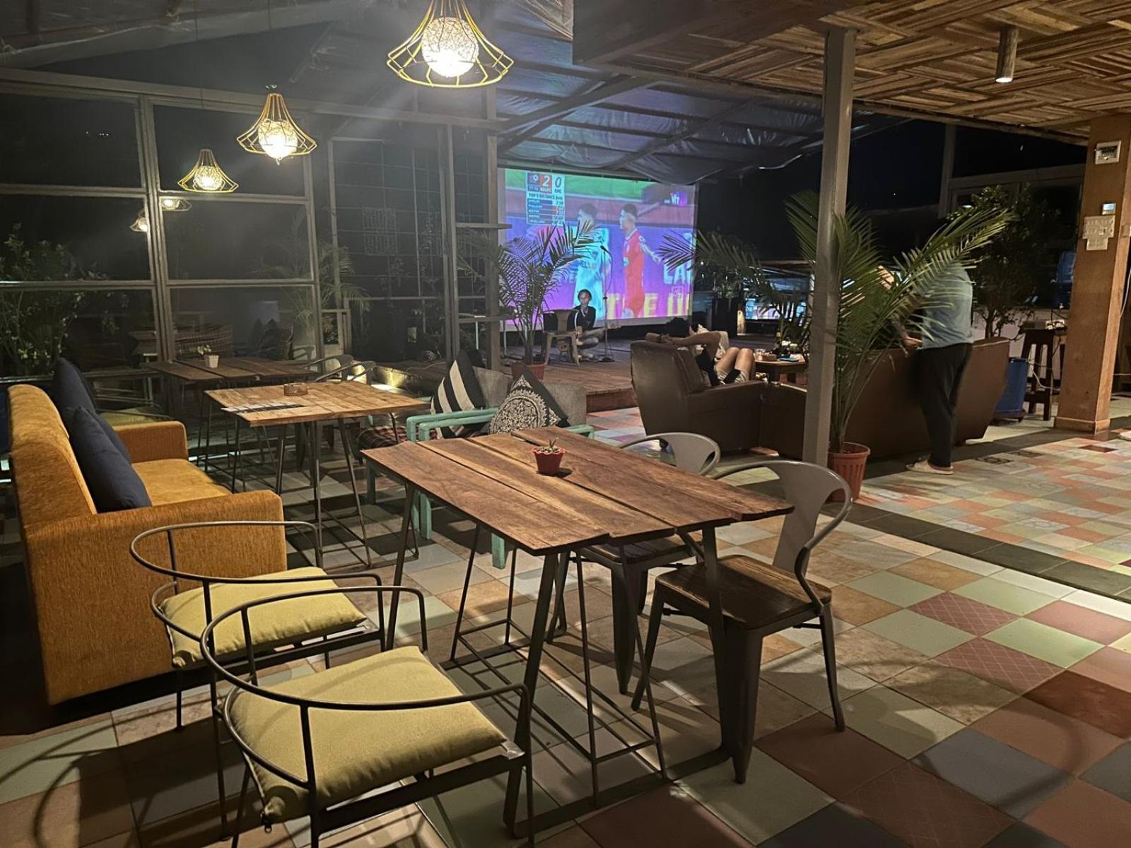 Hostel Nepal Pvt Ltd Pokhara Zewnętrze zdjęcie